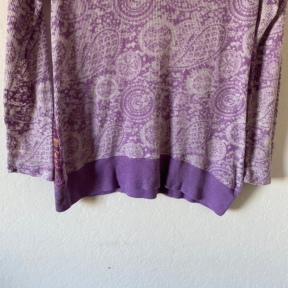 One World Womens Top Rhinestone Waffle Knit Boho Size M Purple Paisley Casual - Picture 8 of 11